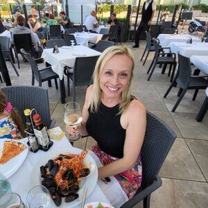 Meet Your Posher: Lacey